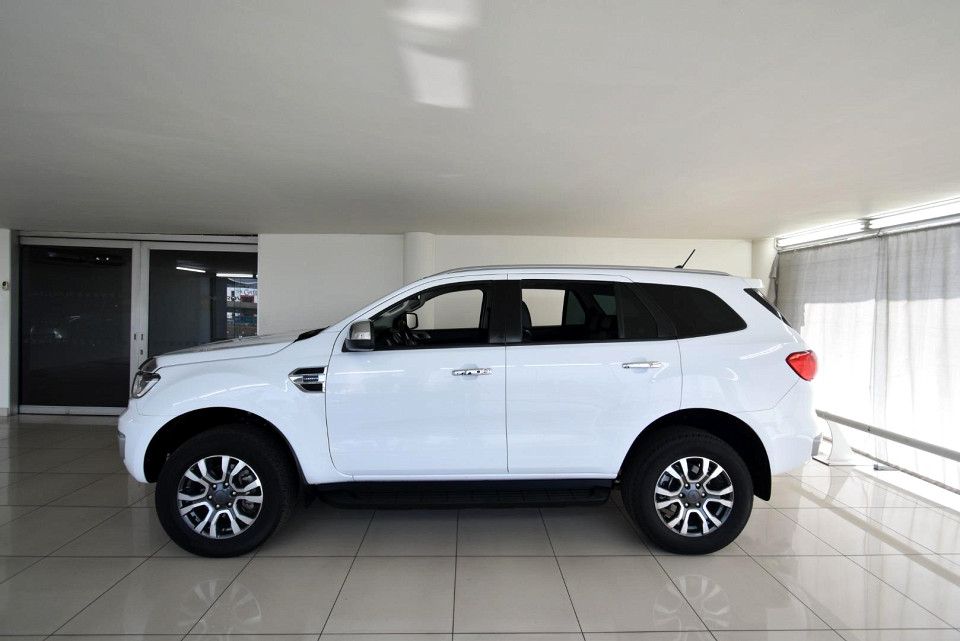 2022 FORD EVEREST 2.0 TURBO XLT 4X2 AT