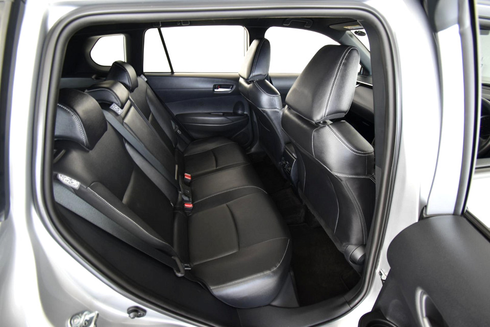 2023 TOYOTA COROLLA CROSS 1.8 Xs