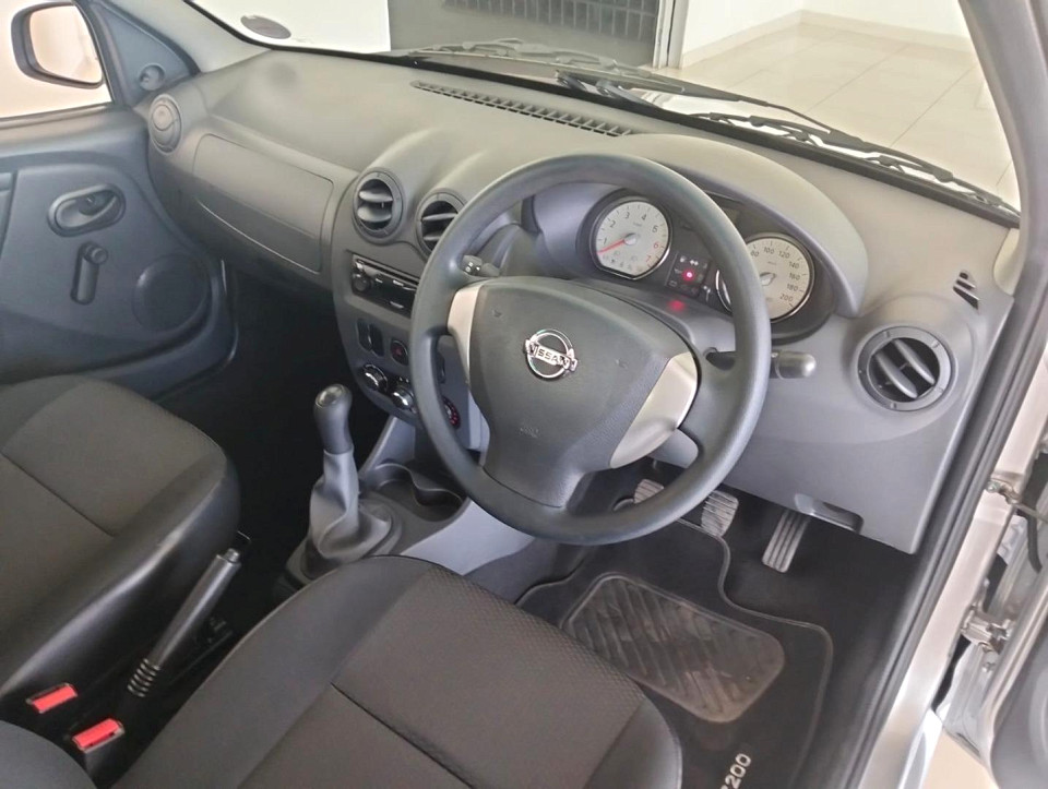 2024 NISSAN NP200 1.6 8V AC SAFETY PACK