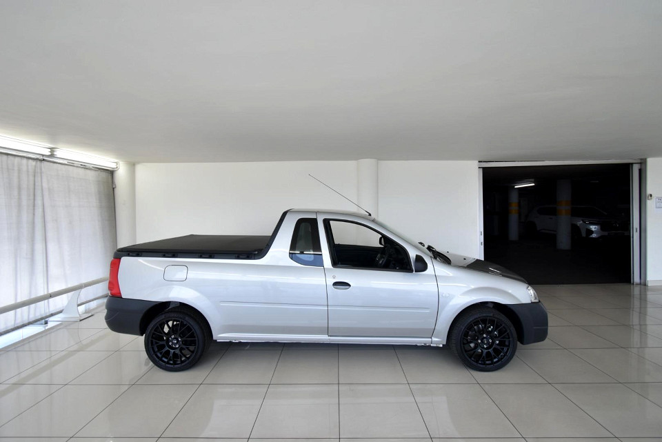 2024 NISSAN NP200 1.6 8V AC SAFETY PACK