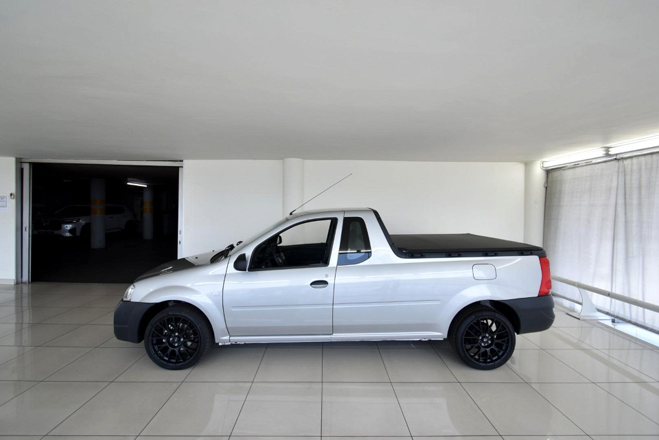 2024 NISSAN NP200 1.6 8V AC SAFETY PACK