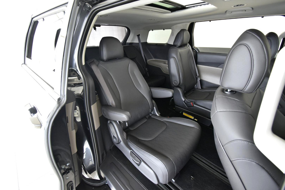 2025 KIA CARNIVAL Carnival