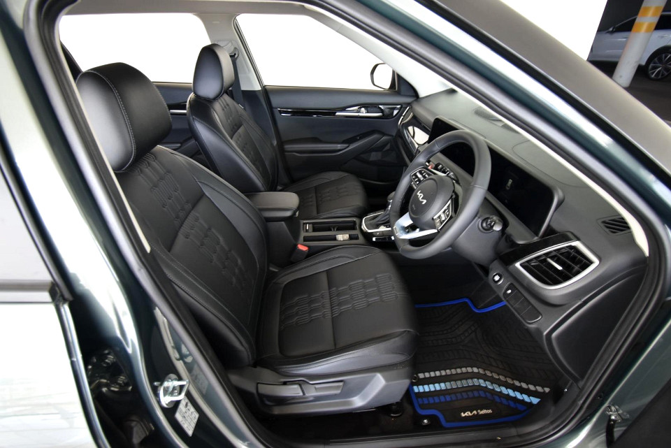 2025 KIA SELTOS 1.5D EX AT