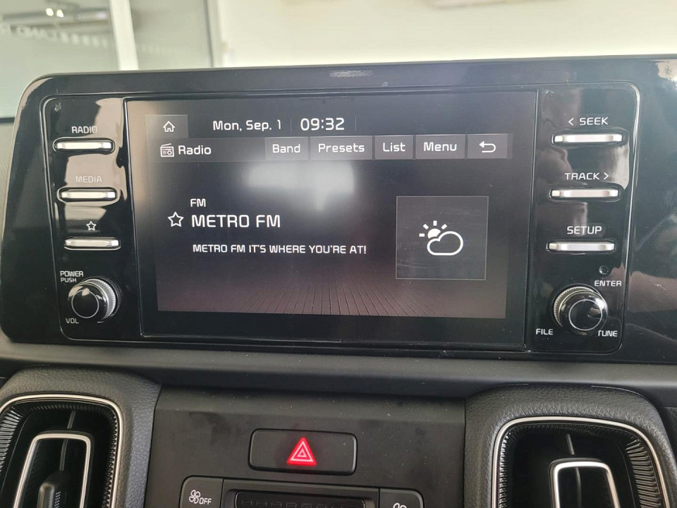 2025 KIA SONET 1.5 LS MT