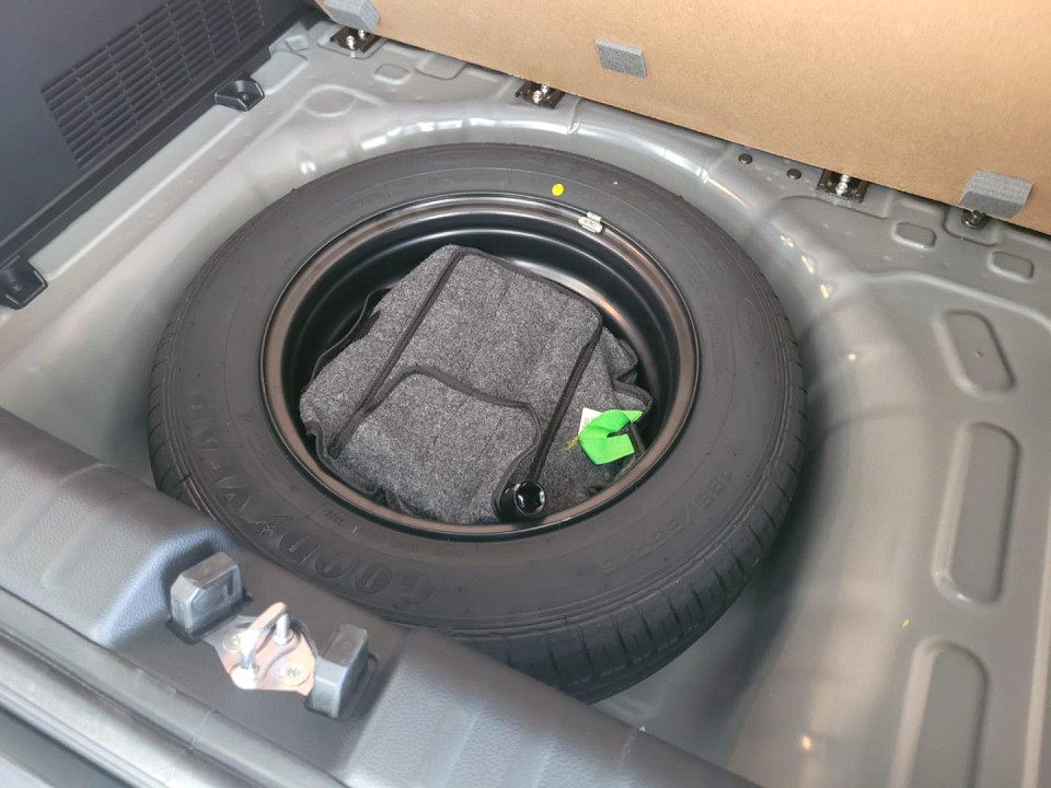 2025 KIA SONET 1.5 LS MT