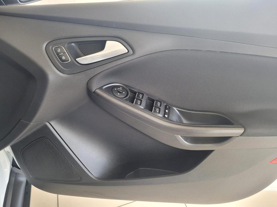 2017 FORD FOCUS 1.5 TDCi TREND 4-DOOR