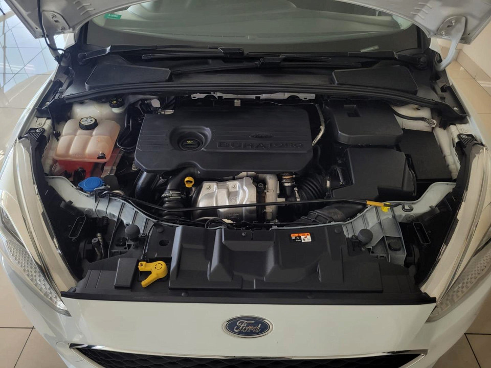 2017 FORD FOCUS 1.5 TDCi TREND 4-DOOR