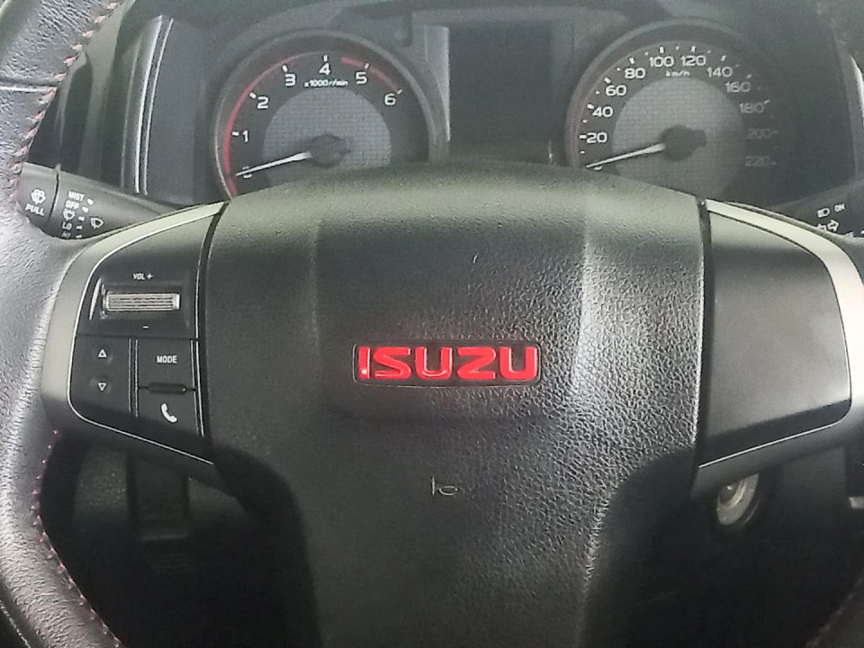 2020 ISUZU D-MAX 250 HO D/CAB X-RIDER
