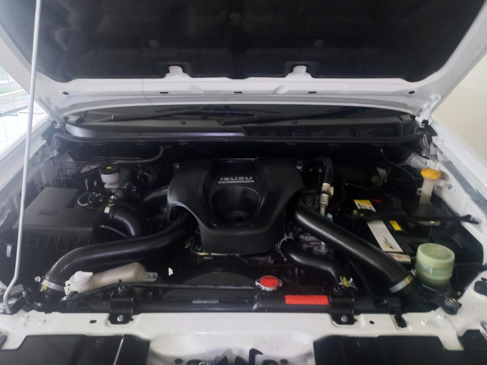 2020 ISUZU D-MAX 250 HO D/CAB X-RIDER