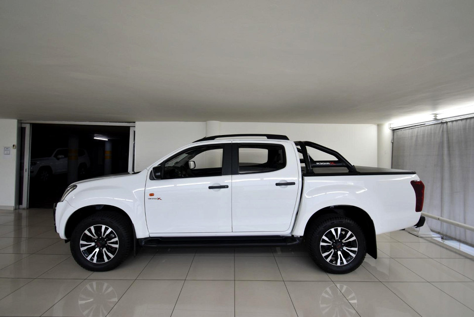 2020 ISUZU D-MAX 250 HO D/CAB X-RIDER