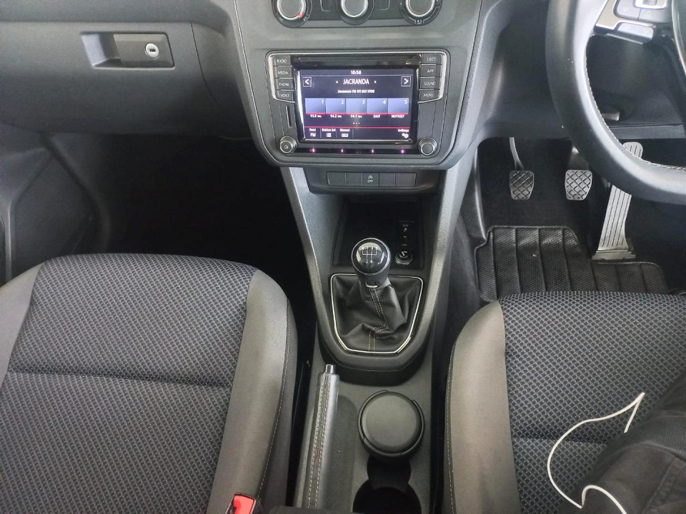 2021 VOLKSWAGEN CADDY TRENDLINE 1.0 TSI TRENDLINE