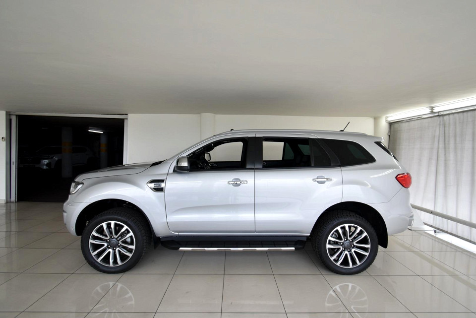 2022 FORD EVEREST 2.0 Bi TURBO LTD 4X4 AT