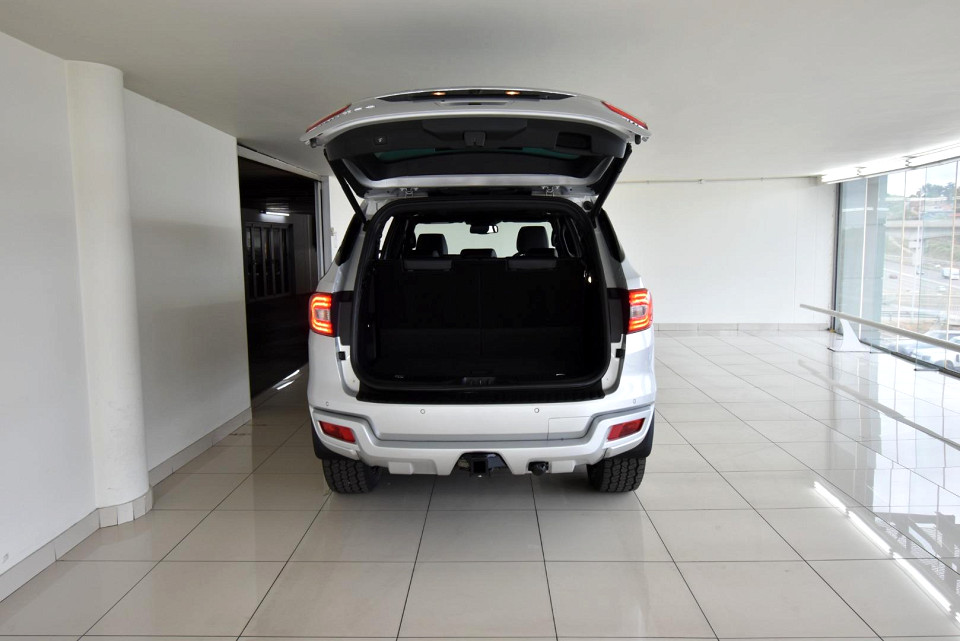 2022 FORD EVEREST 2.0 Bi TURBO LTD 4X4 AT