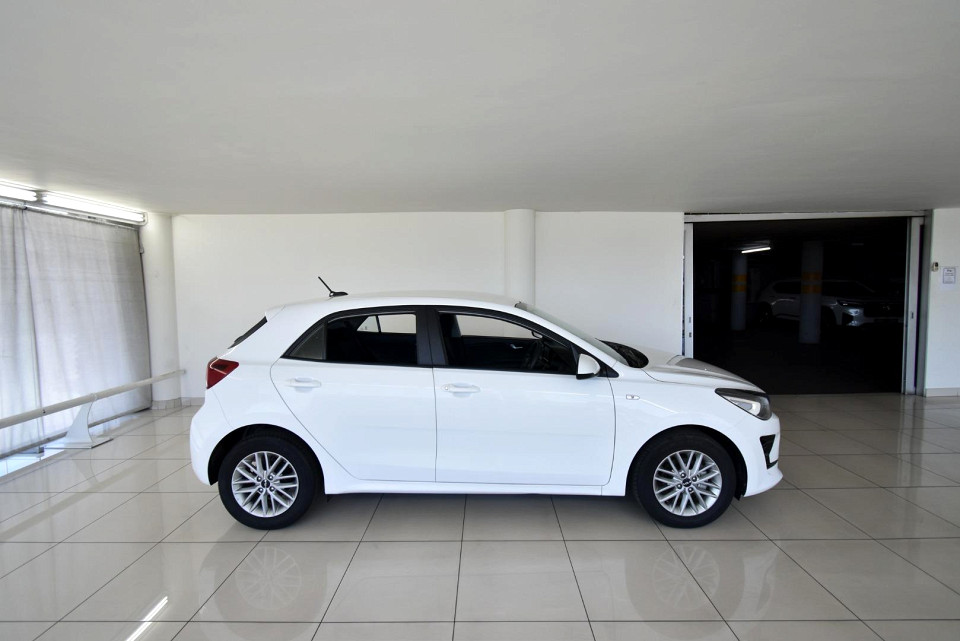 2023 KIA RIO 1.4 LS