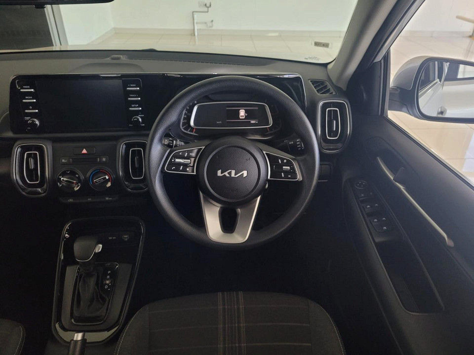 2024 KIA SONET 1.5 LX CVT