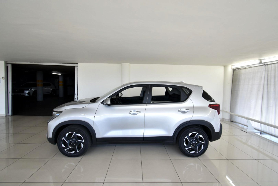 2024 KIA SONET 1.5 LX CVT