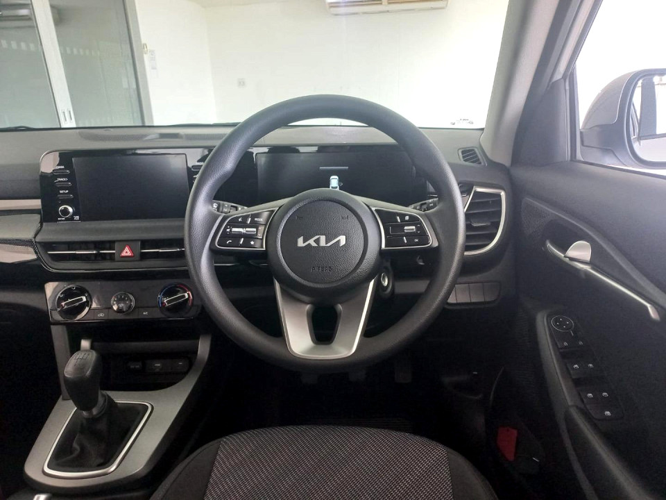 2025 KIA SELTOS 1.5 LS MT