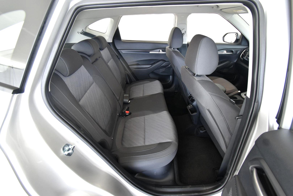 2025 KIA SELTOS 1.5 LS MT