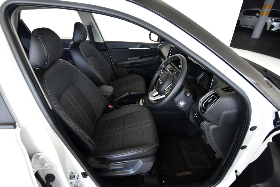 2025 KIA SONET 1.5 LS CVT