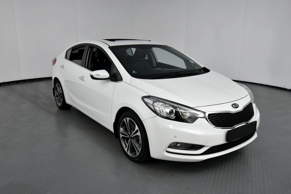 2014 KIA CERATO 2.0 SX 4-DOOR