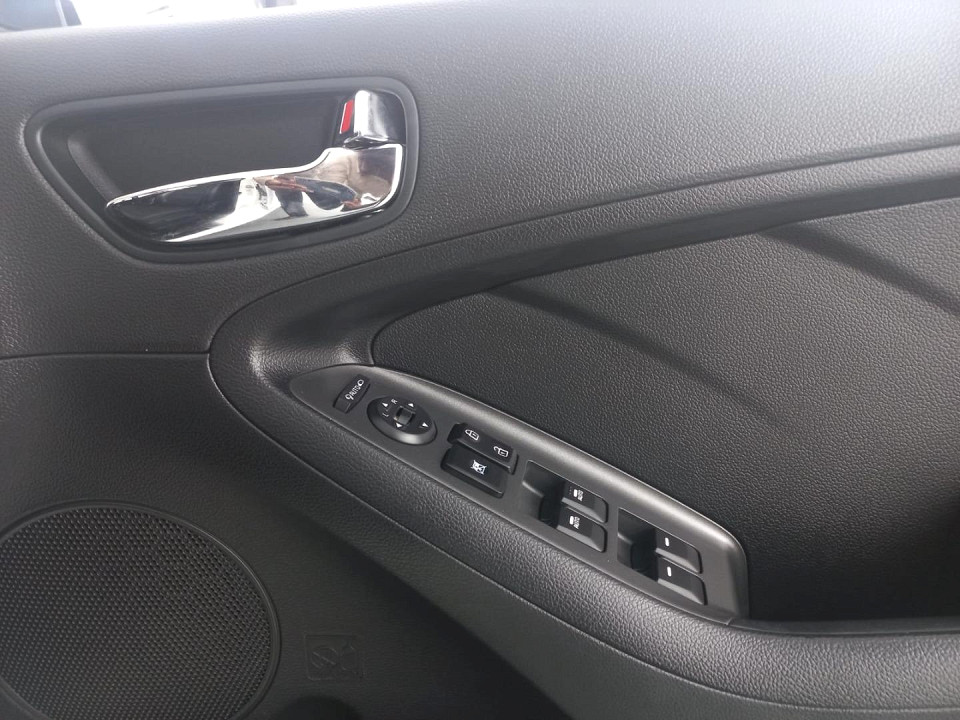 2014 KIA CERATO 2.0 SX 4-DOOR