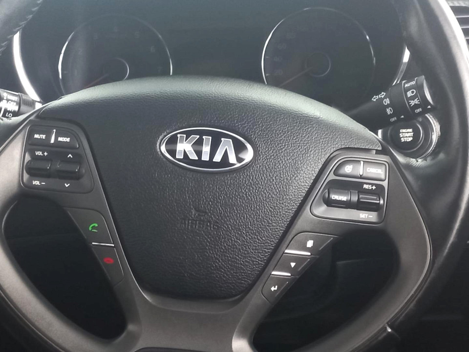 2014 KIA CERATO 2.0 SX 4-DOOR
