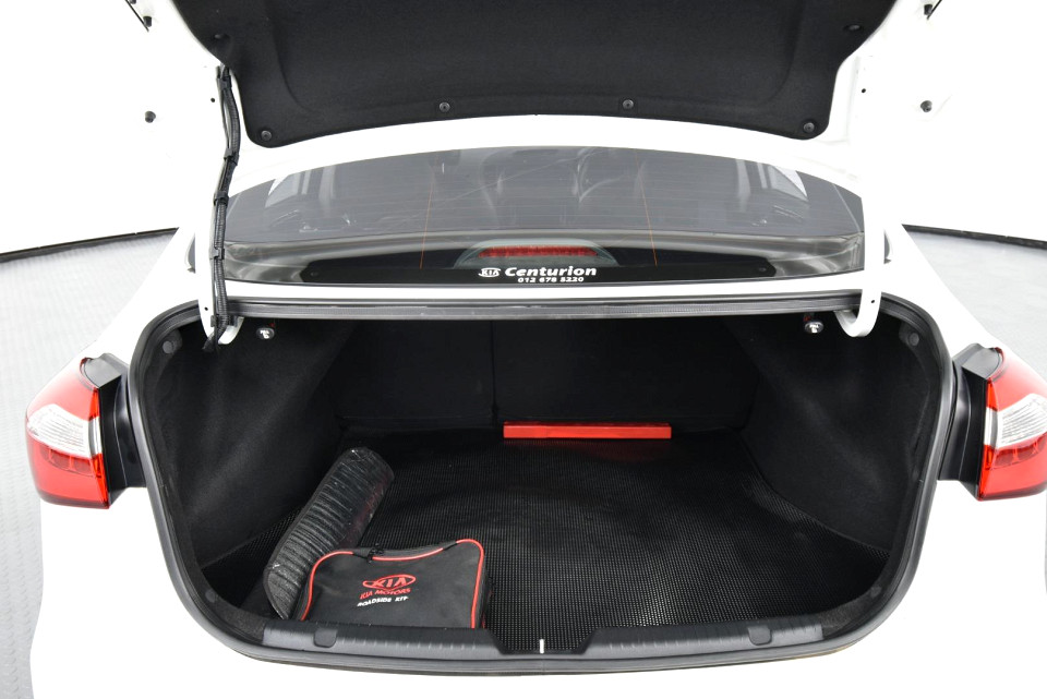 2014 KIA CERATO 2.0 SX 4-DOOR