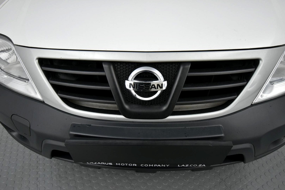 2021 NISSAN NP200 1.6 8V Base Safety