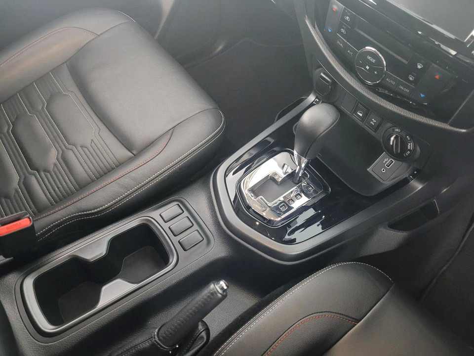 2023 NISSAN NAVARA 2.5D PRO-4X 4X4 D CAB AT