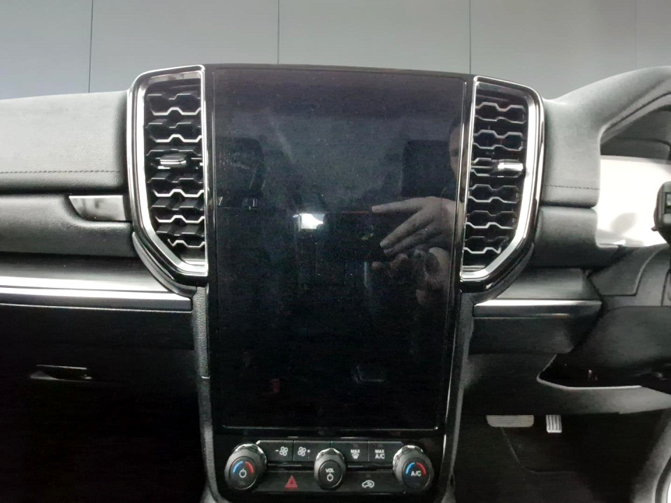 2024 FORD EVEREST 2.0 XLT BiT 4X2 AT