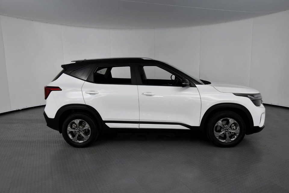 2024 KIA SELTOS 1.5 LX CVT