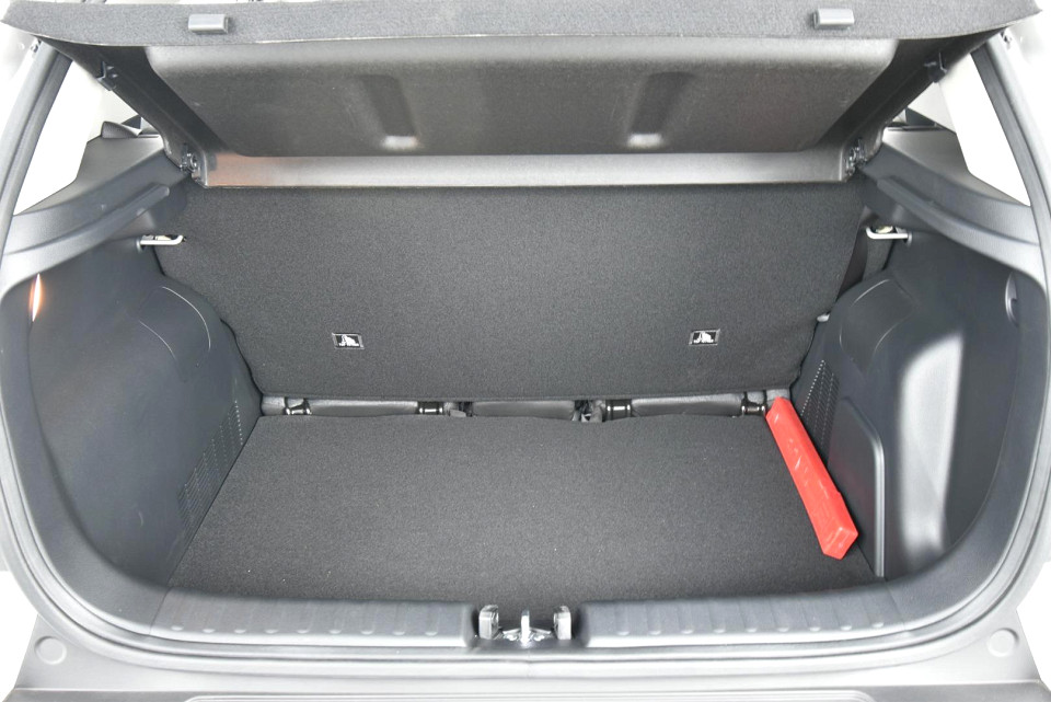 2025 KIA SONET 1.5 LS MT