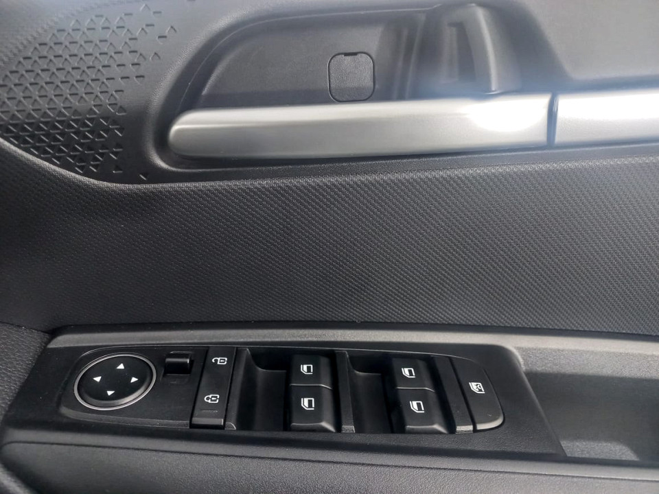 2025 KIA SONET 1.5 LS MT