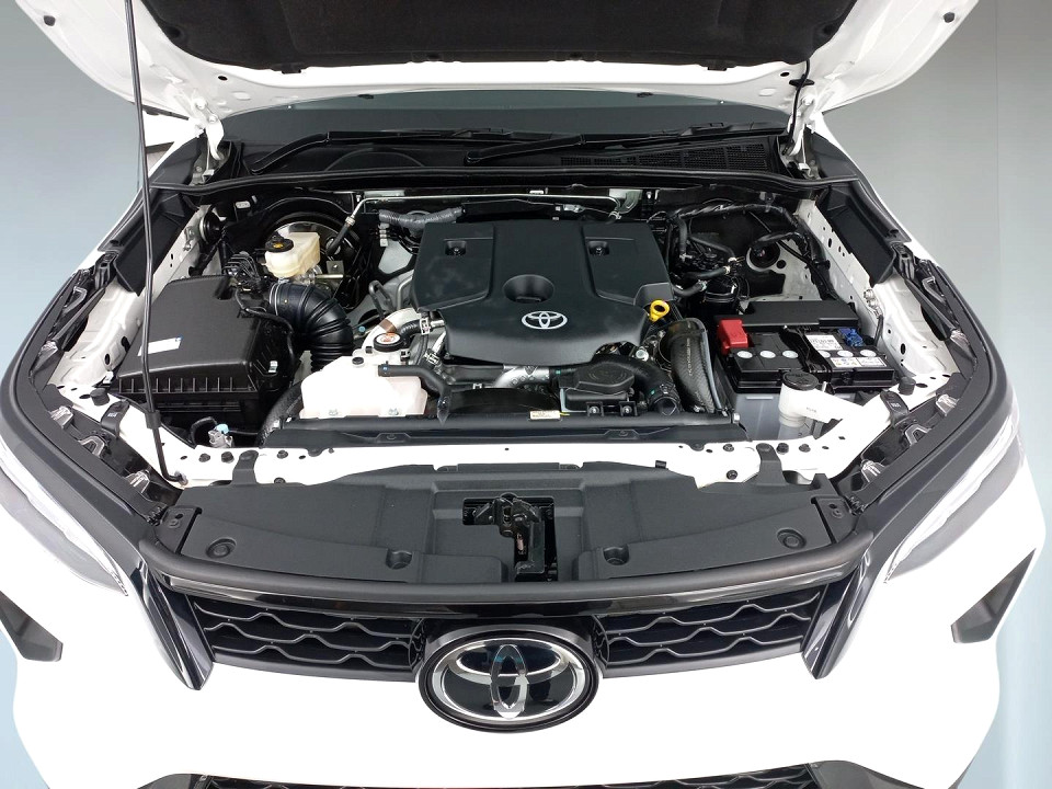 2025 TOYOTA FORTUNER 2.8 GD-6 RB VX AT