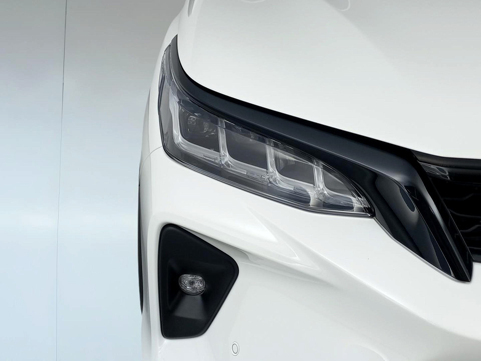 2025 TOYOTA FORTUNER 2.8 GD-6 RB VX AT