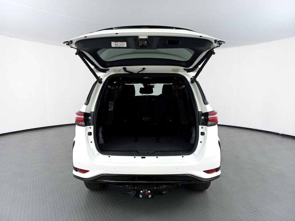 2025 TOYOTA FORTUNER 2.8 GD-6 RB VX AT