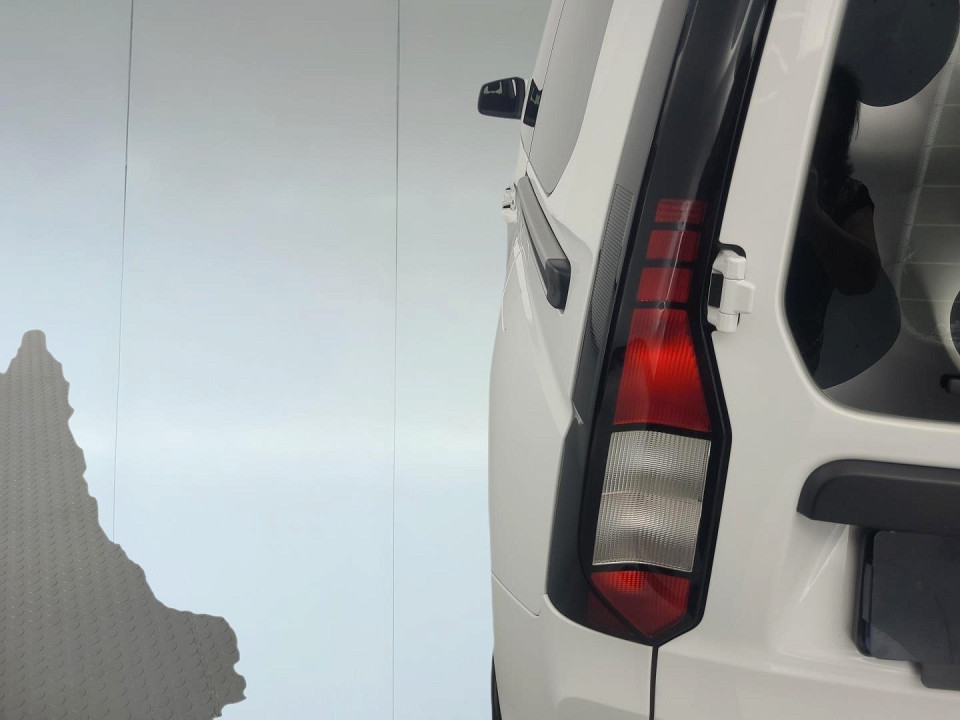 2023 VOLKSWAGEN CADDY 5 1.6i