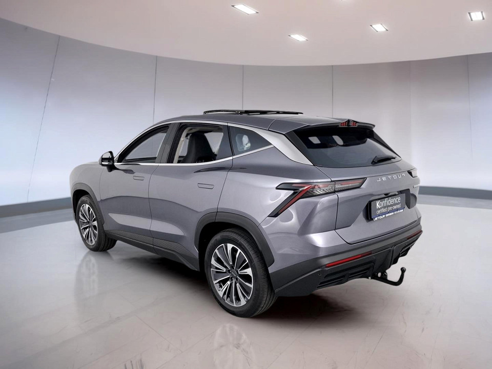 2025 JETOUR DASHING 1.5T DELUXE