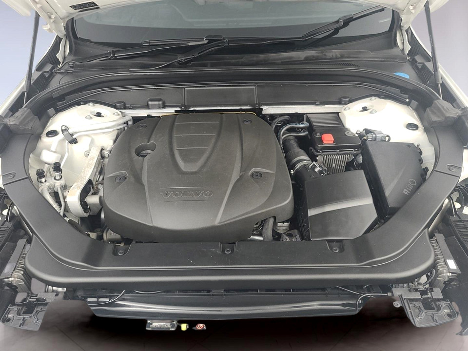 2021 VOLVO XC60 D4 R-DESIGN AWD GEARTONIC