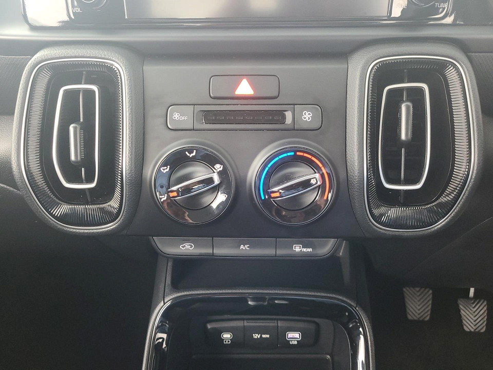 2024 KIA SONET 1.5 LX MT