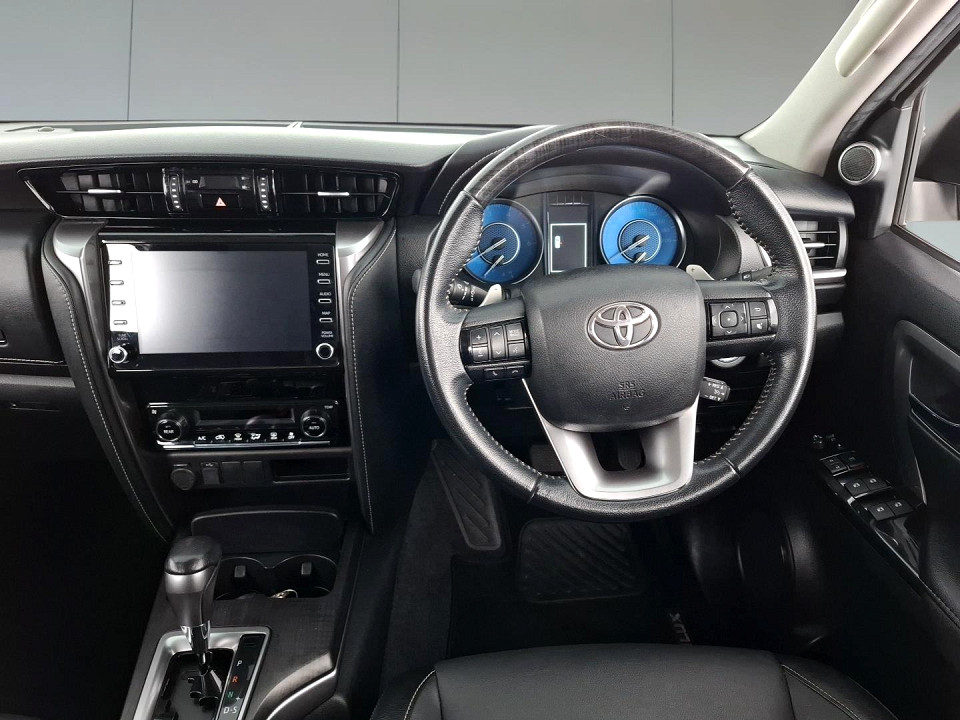 2021 TOYOTA FORTUNER 2.8 GD-6 RAISED BODY AT