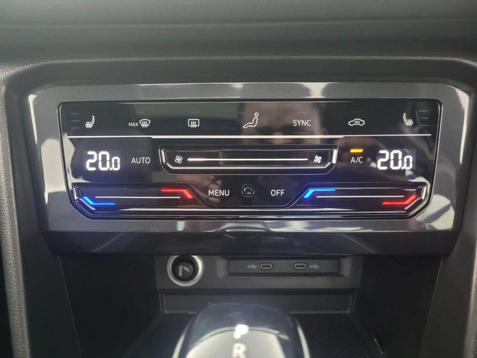 2021 VOLKSWAGEN TIGUAN 2.0 TSI R LINE 4MOTION DSG