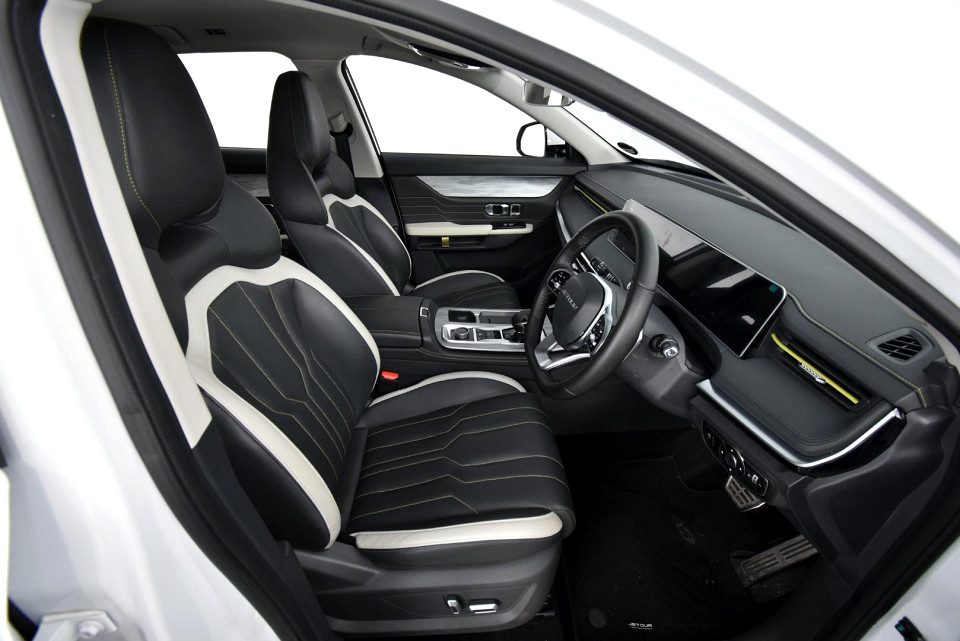 2025 JETOUR DASHING 1.5T MOMENTUM