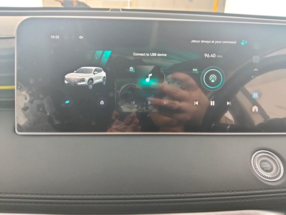 2025 JETOUR DASHING 1.5T MOMENTUM