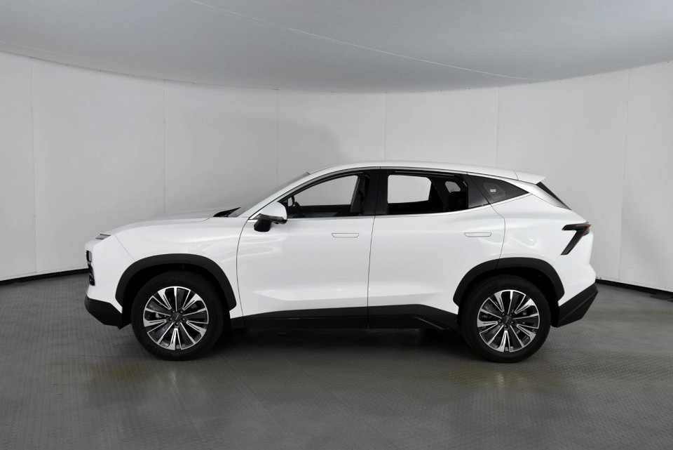 2025 JETOUR DASHING 1.5T MOMENTUM