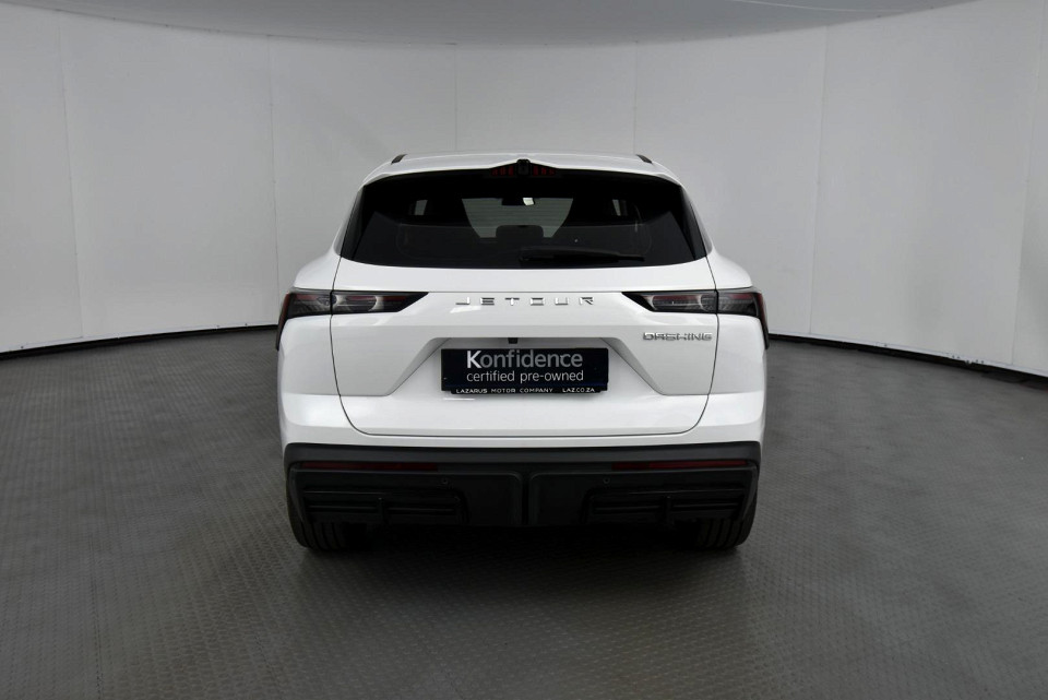 2025 JETOUR DASHING 1.5T MOMENTUM