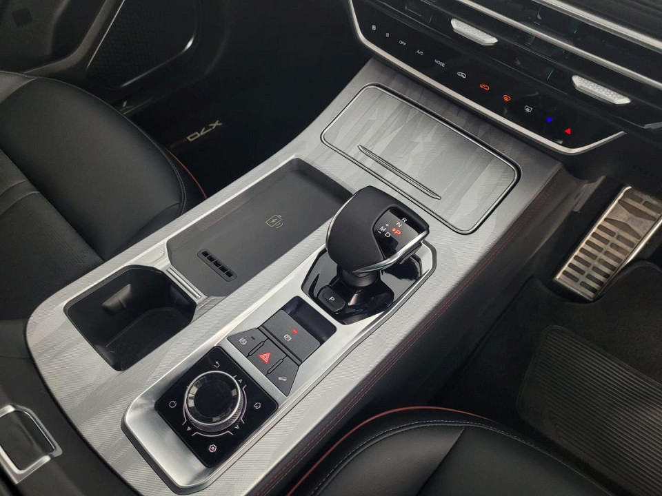 2025 JETOUR X70 PLUS 1.5T DELUXE