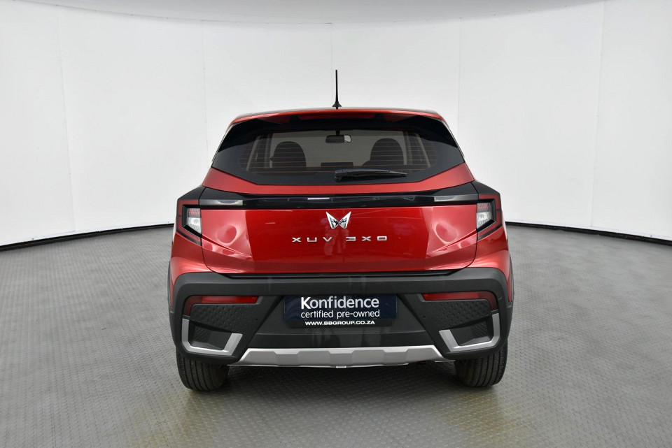 2025 MAHINDRA XUV3X0 1.2T MX3 AT