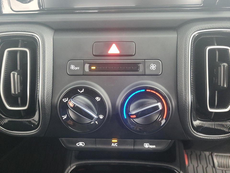 2026 KIA SONET 1.5 LS CVT