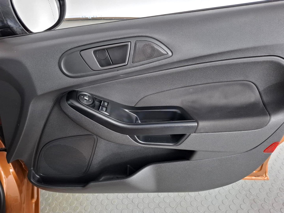 2014 FORD FIESTA 1.4 AMBIENTE AC+AUDIO+BT